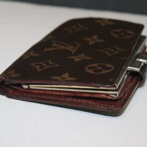 Authentic Louis Vuitton Kiss-lock French Compact Wallet Clutch - Picture 5 of 16